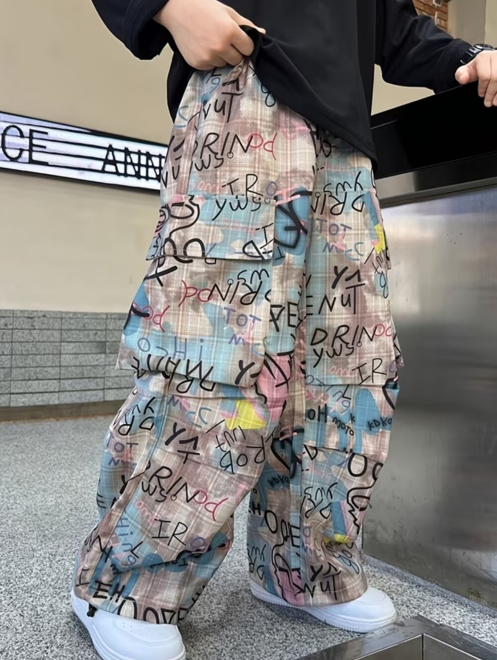Multi-Color Graffiti Print Cargo Pants for Men - Picture 4 of 4